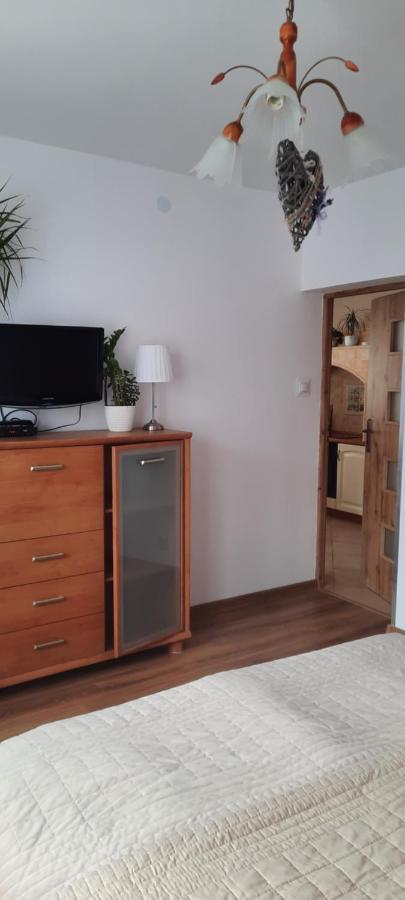 Apartamenty Eka Dom Goscinny 350M Do Plazy Rewal Esterno foto